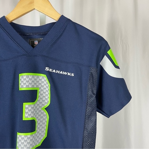 Seahawks Wilson #3 Youth Medium 10/12 Football Jersey Sports NFL Team Apparel - Picture 7 of 7